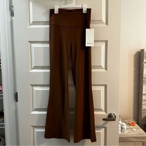 LULULEMON NULU FLARE PANTS 🤎